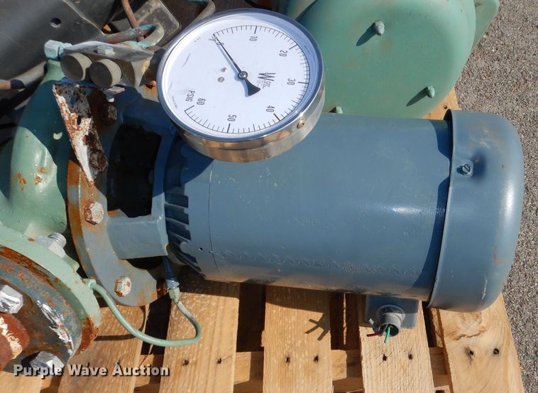 image for item NU9220 (4) water pumps