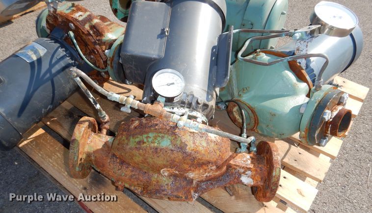 image for item NU9220 (4) water pumps