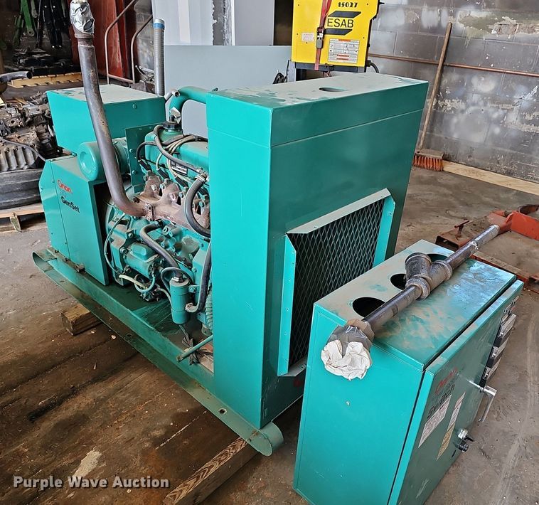 image for item NU9225 Onan 20 generator