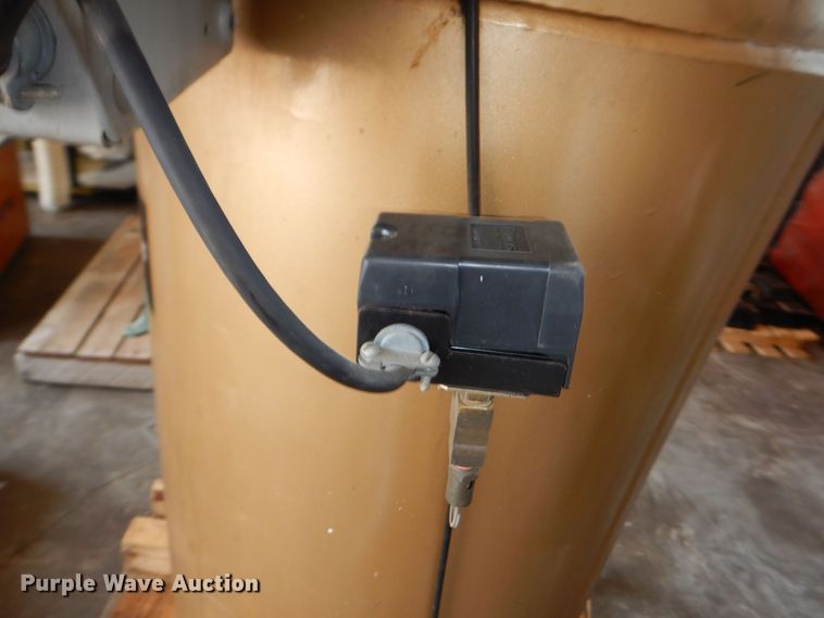 image for item NU9226 Industrial Gold Series air compressor