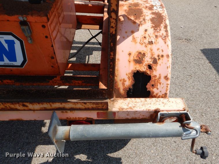 image for item NU9229 Wasco arrow board trailer