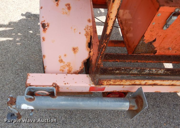 image for item NU9229 Wasco arrow board trailer