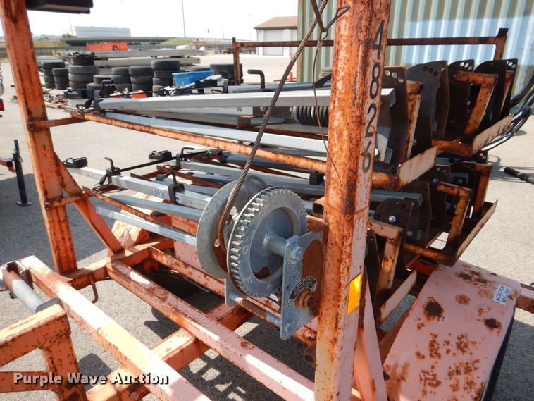 image for item NU9229 Wasco arrow board trailer