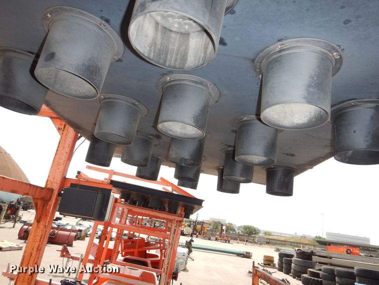 image for item NU9229 Wasco arrow board trailer