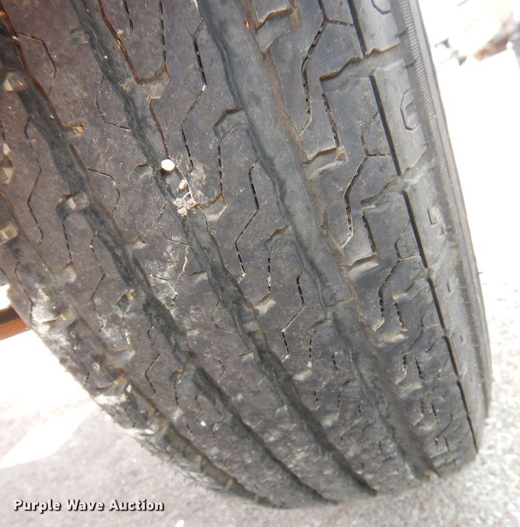 image for item NU9230 2014 K&K Systems arrow board trailer