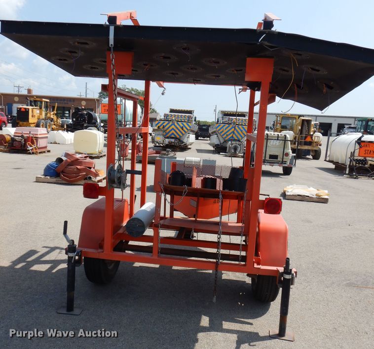 image for item NU9231 Arrow board trailer