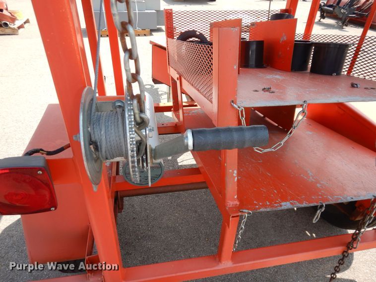 image for item NU9231 Arrow board trailer