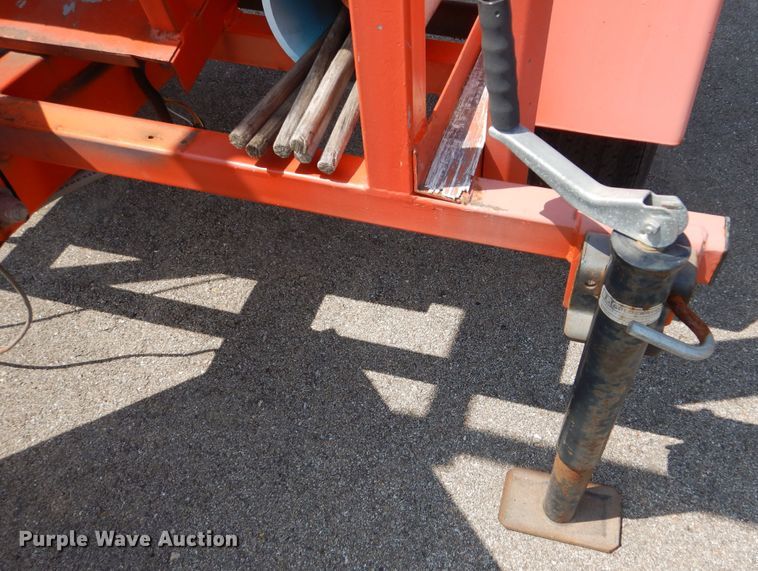 image for item NU9231 Arrow board trailer