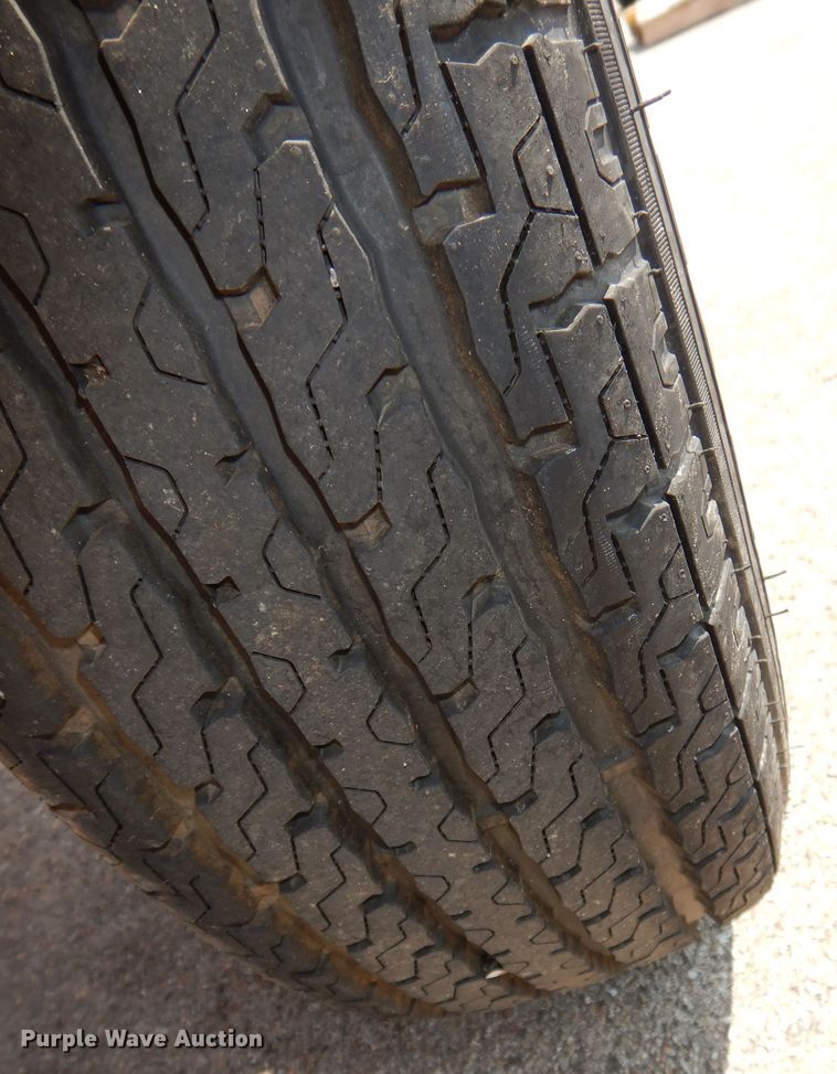 image for item NU9231 Arrow board trailer