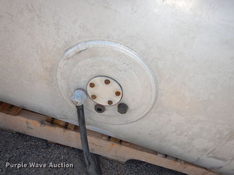 image for item NU9236 Road equipment