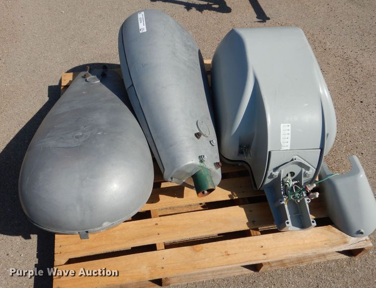 image for item NU9238 (3) street lights