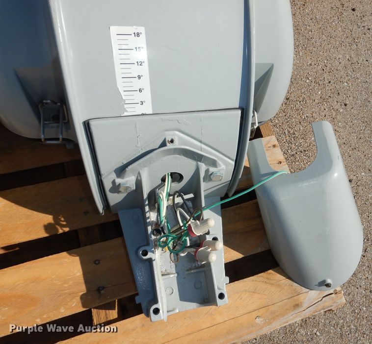 image for item NU9238 (3) street lights