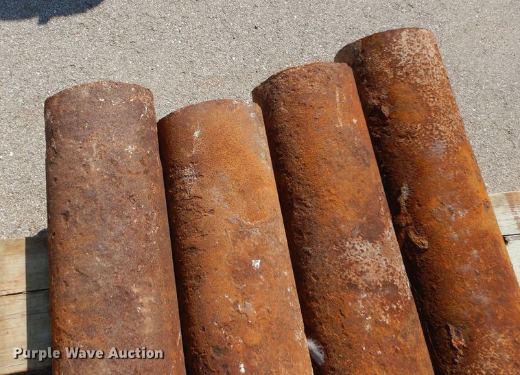 image for item NU9239 (4) bollards