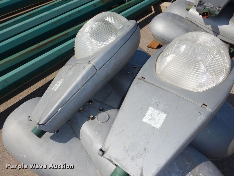 image for item NU9241 (4) lights