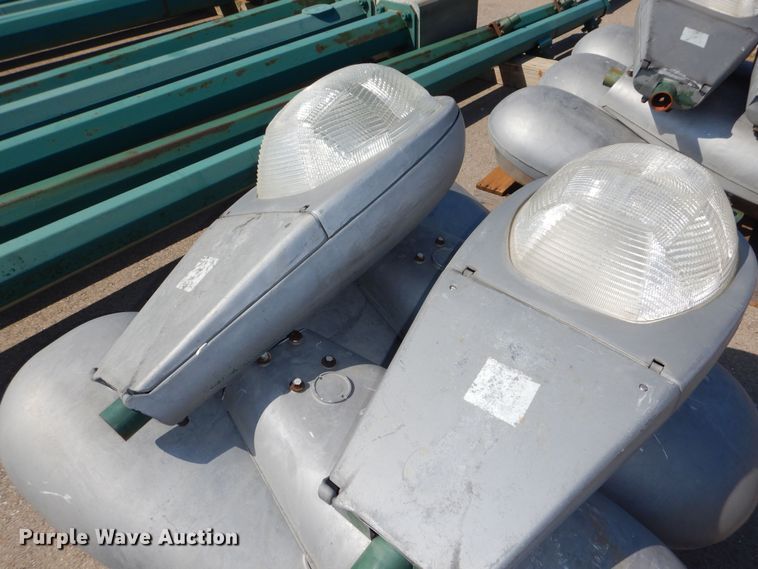 image for item NU9242 (4) street lights