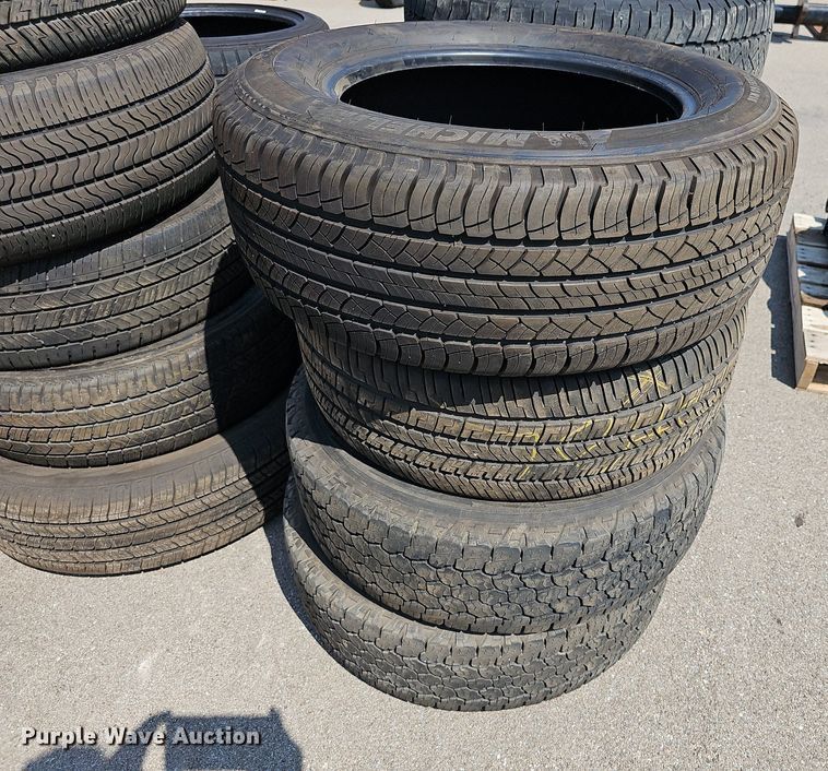 image for item NU9245 Approximately 35 tires