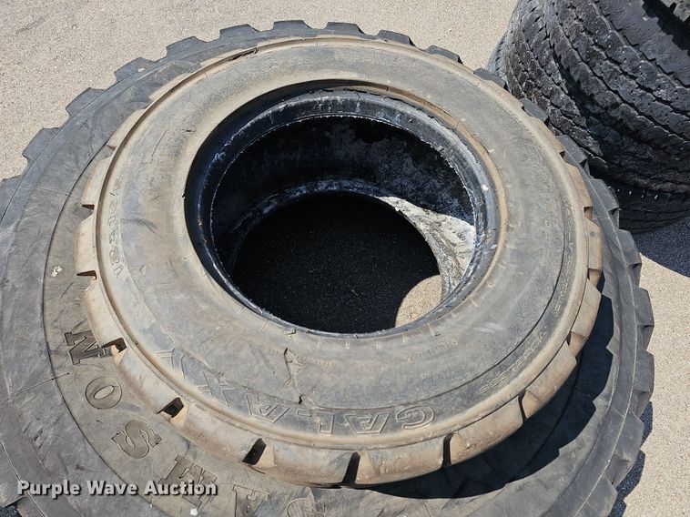 image for item NU9246 Approximately 30 tires