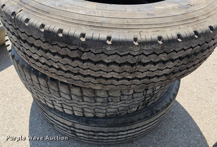 image for item NU9246 Approximately 30 tires