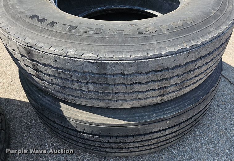 image for item NU9246 Approximately 30 tires