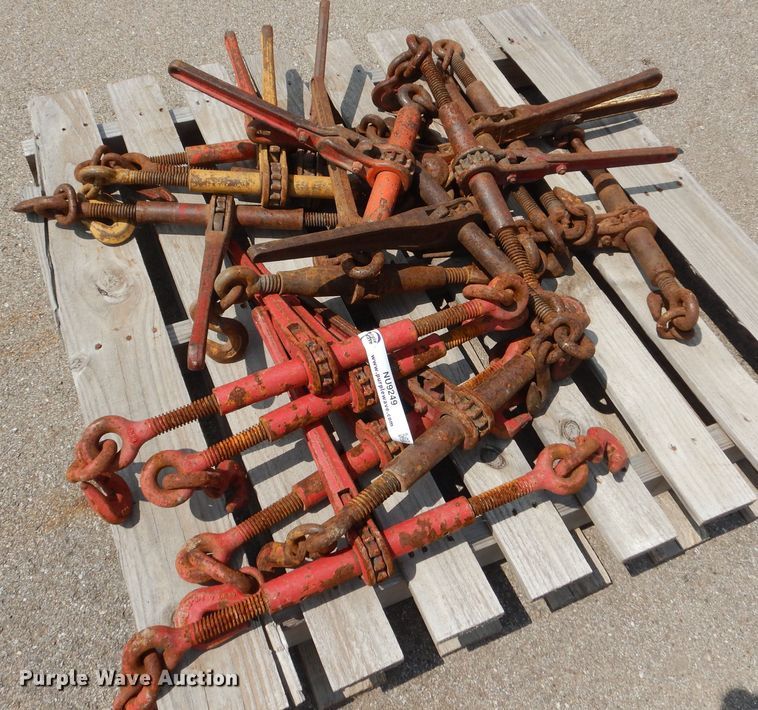 image for item NU9249 Approximately 15 ratchet binders