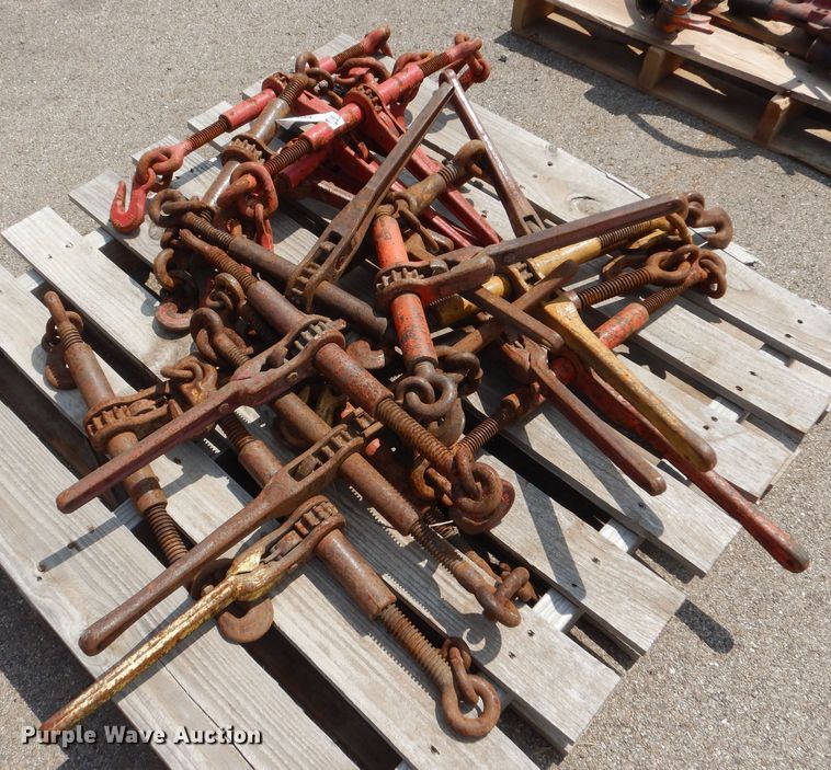 image for item NU9249 Approximately 15 ratchet binders