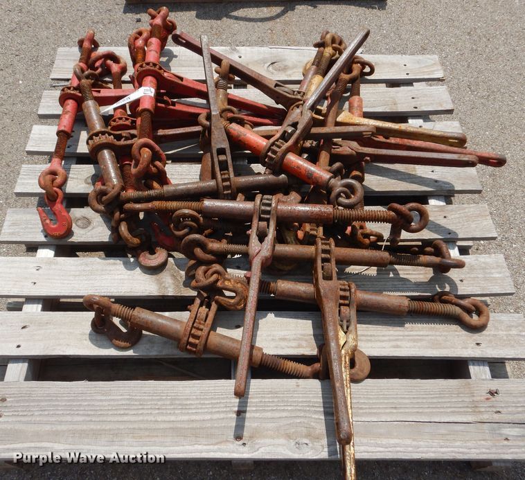 image for item NU9249 Approximately 15 ratchet binders