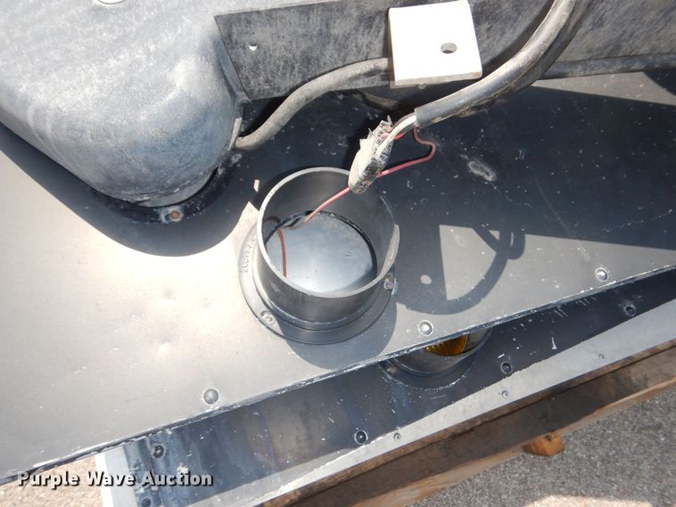 image for item NU9251 Arrow board equipment