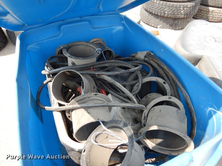 image for item NU9251 Arrow board equipment