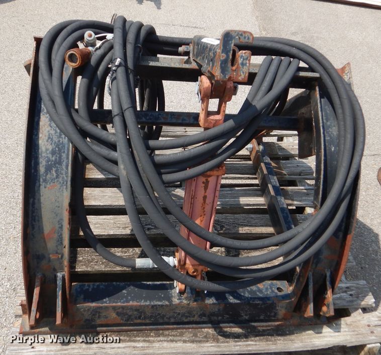 image for item NU9256 Snow plow mounting bracket