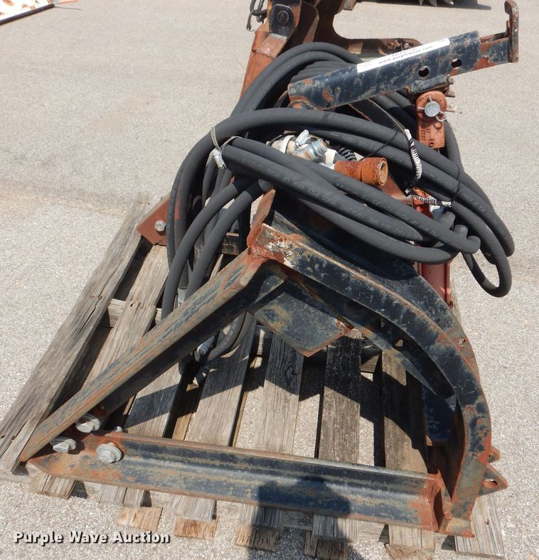 image for item NU9256 Snow plow mounting bracket