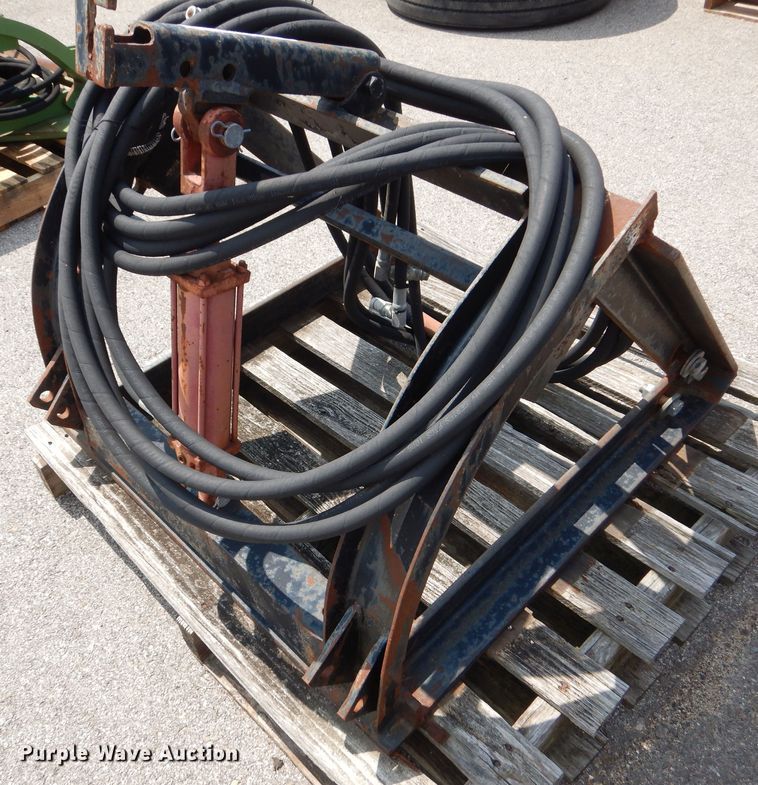 image for item NU9256 Snow plow mounting bracket