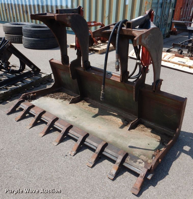 image for item NU9257 6' W skid steer grapple bucket