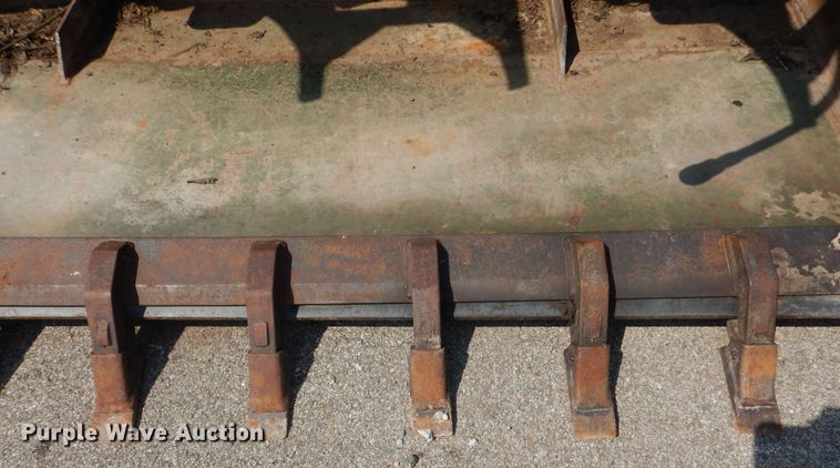 image for item NU9257 6' W skid steer grapple bucket