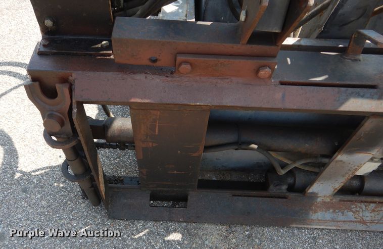 image for item NU9258 2003 Coneqtec Universal AP800 skid steer cold planer