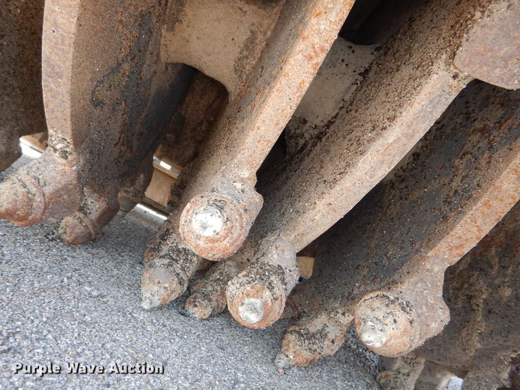 image for item NU9258 2003 Coneqtec Universal AP800 skid steer cold planer