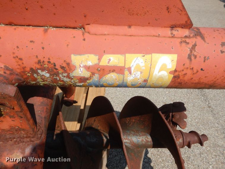 image for item NU9261 Rhino SPHD post hole auger