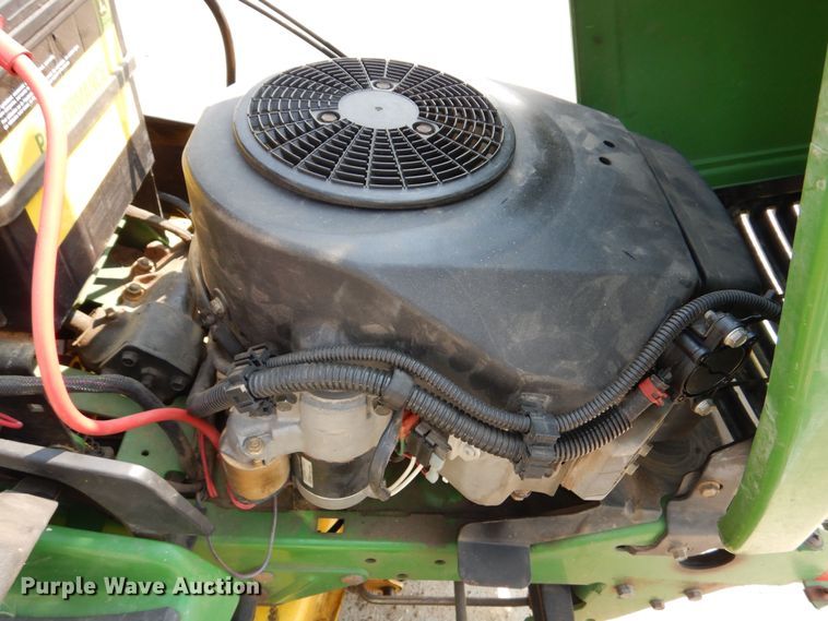 image for item NU9265 2000 John Deere 325 lawn mower