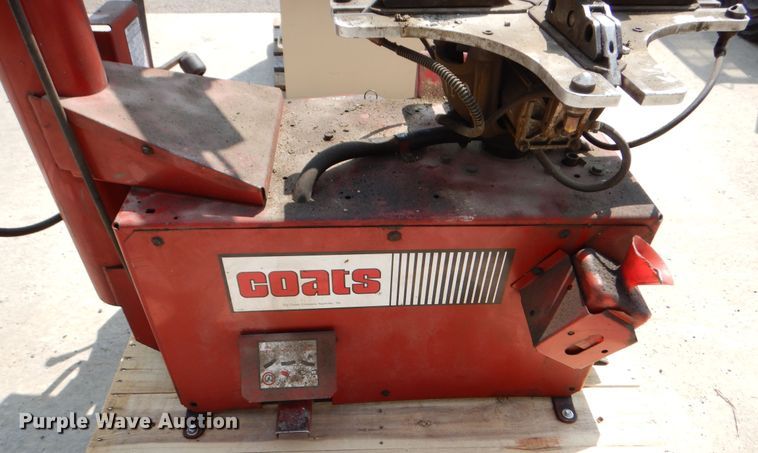 image for item NU9267 Coats Rim Clamp 7065AX tire machine