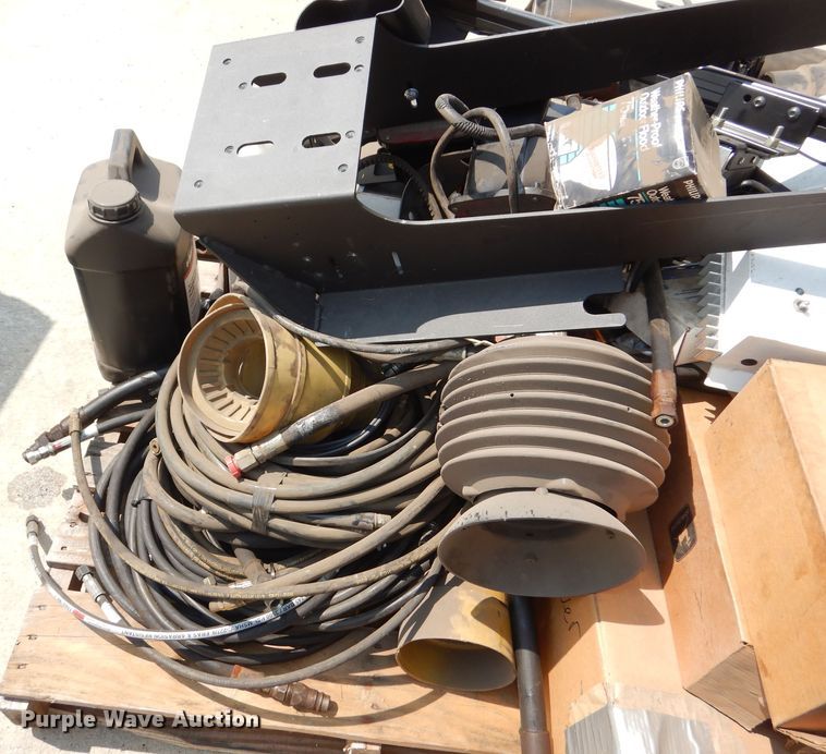 image for item NU9270 Tools