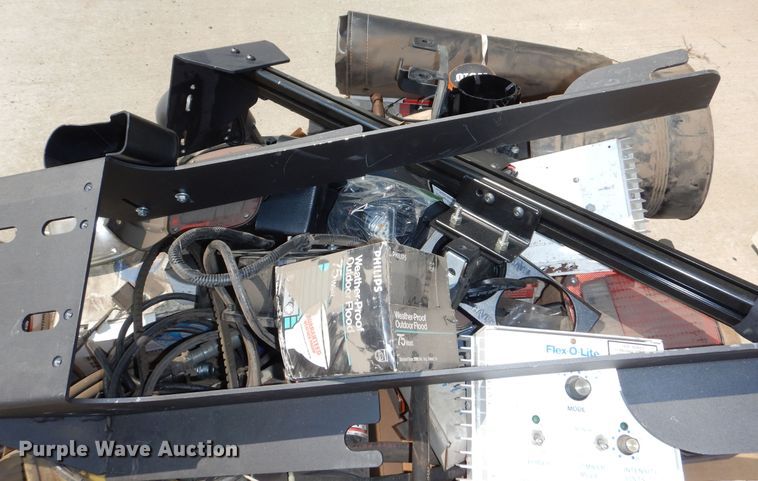 image for item NU9270 Tools