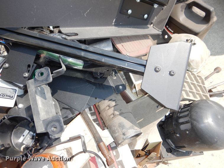 image for item NU9270 Tools