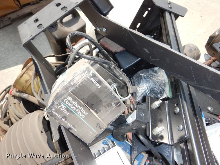 image for item NU9270 Tools