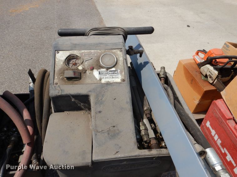 image for item NU9272 (2) Wynns transmission flush machines