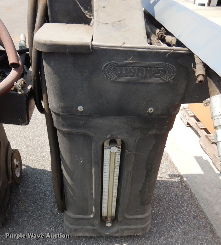 image for item NU9272 (2) Wynns transmission flush machines