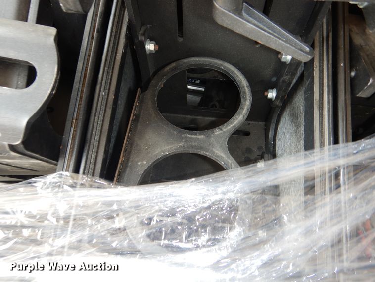 image for item NU9273 Automotive mounts