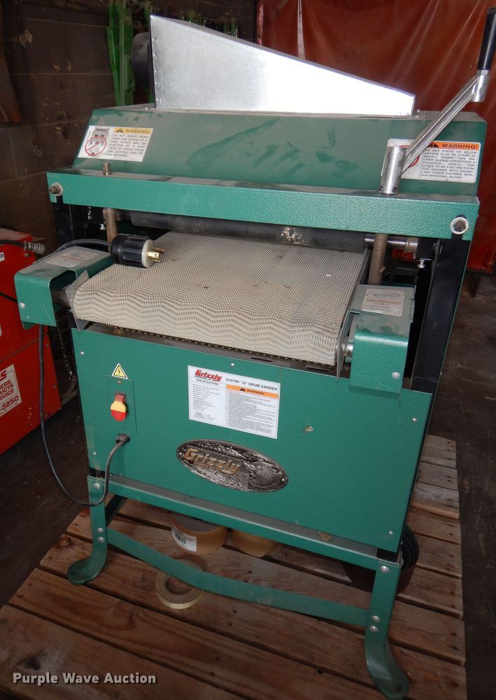 image for item NU9278 2008 Grizzly G1079R 16