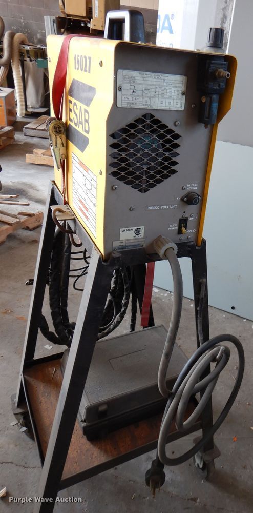 image for item NU9283 Esab PCM-500i plasma cutter