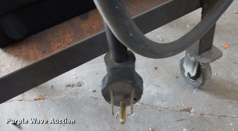 image for item NU9283 Esab PCM-500i plasma cutter