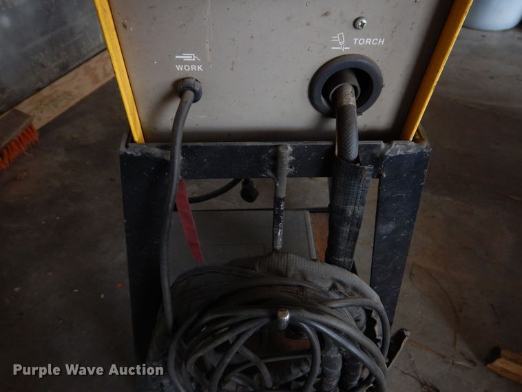 image for item NU9283 Esab PCM-500i plasma cutter