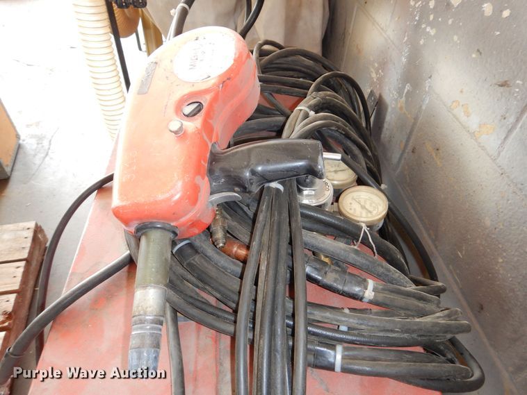 image for item NU9285 Airco DIP-PAK 225 welder